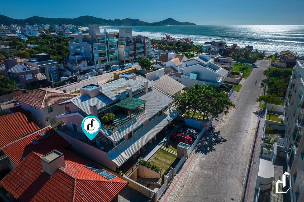 Aqui Tudo Contribui Para Felicidade E O Bem-Estar Bombinhas Buitenkant foto